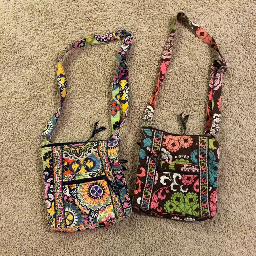 Bundle of two Vera Bradley crossbody bags.
